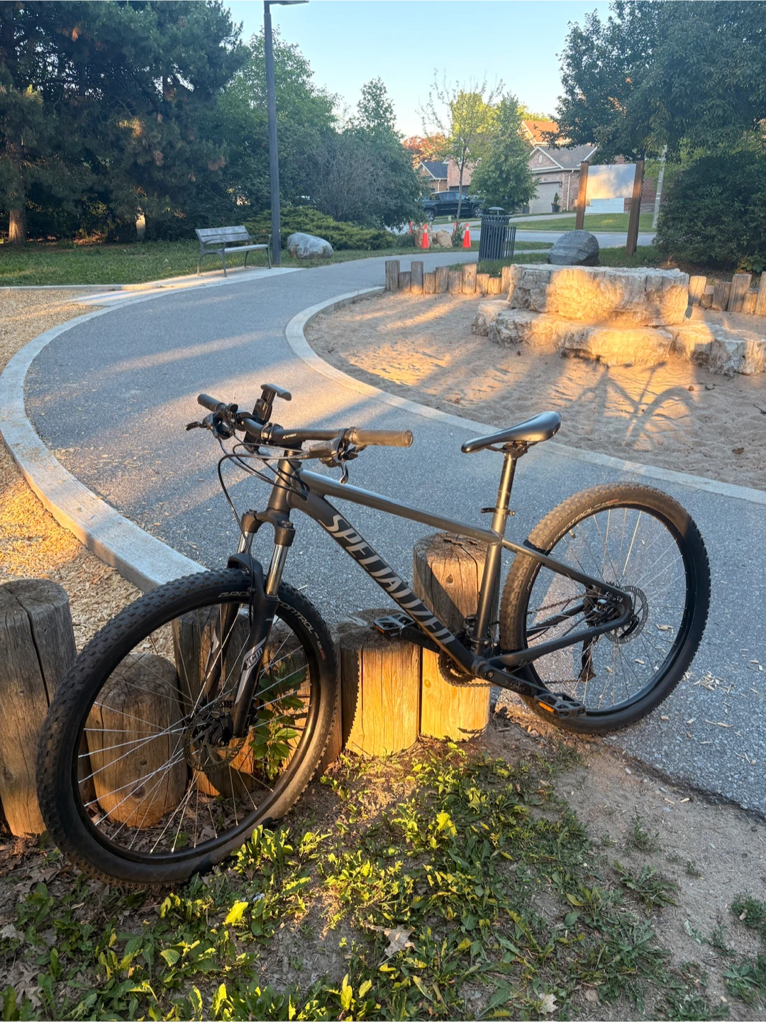 Specialized RockHopper Sport Medium - photo 2