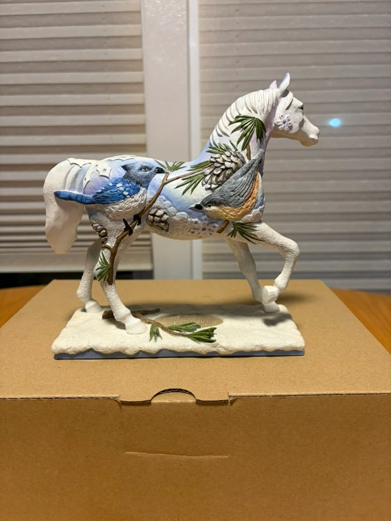 The Trail of Painted Ponies Winter Song Figurine - photo 2
