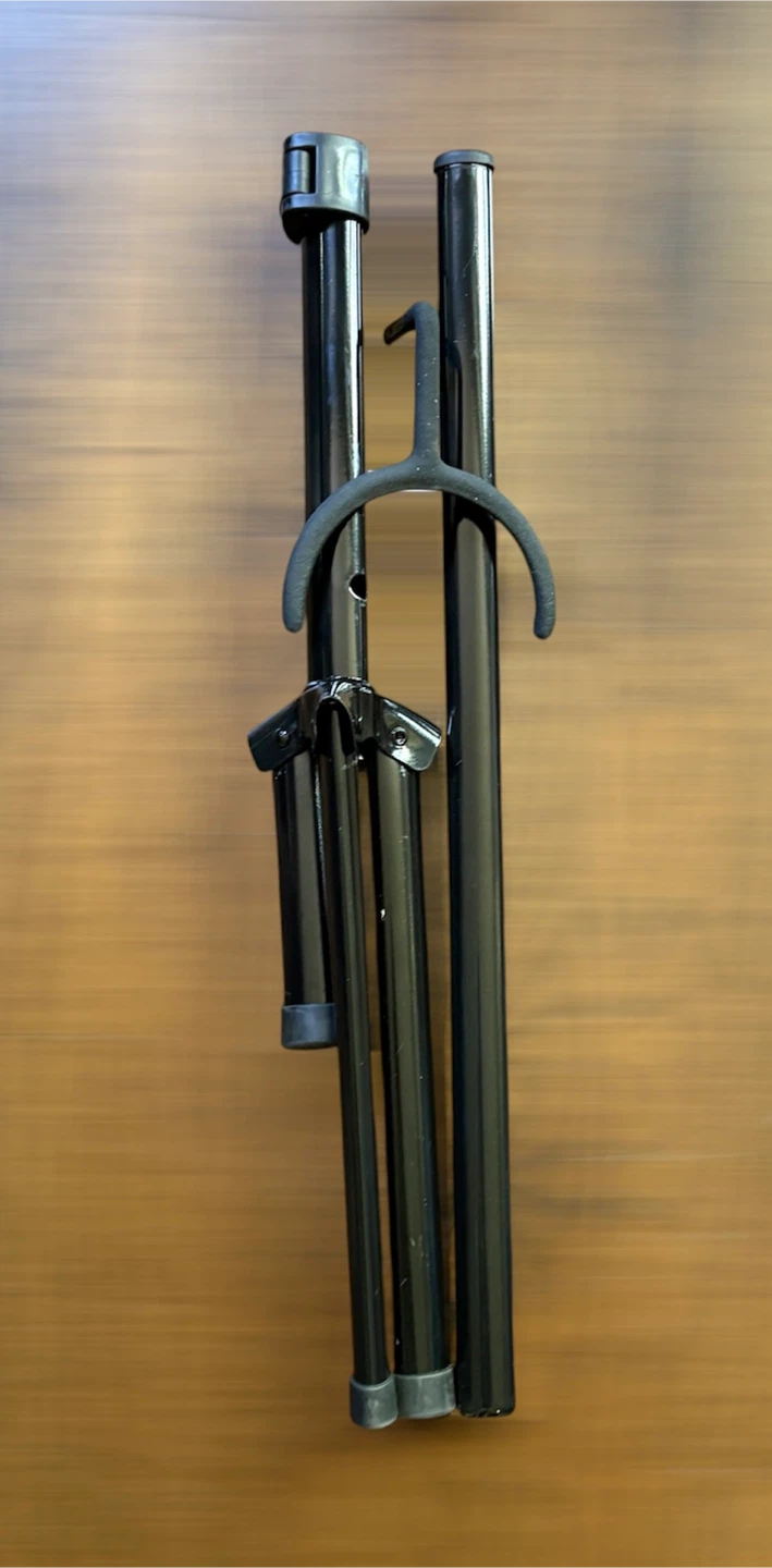 Folding Tripod Guitar Stand - photo 2