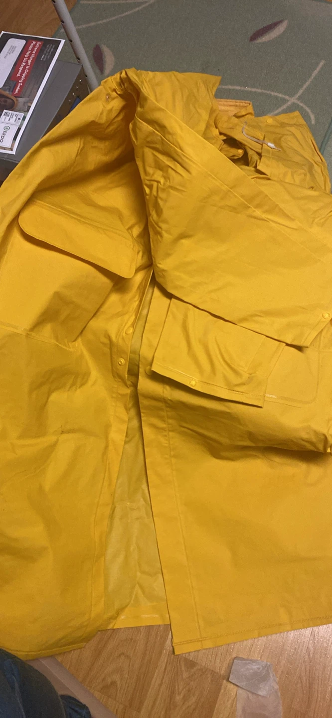 Raincoats - photo 3