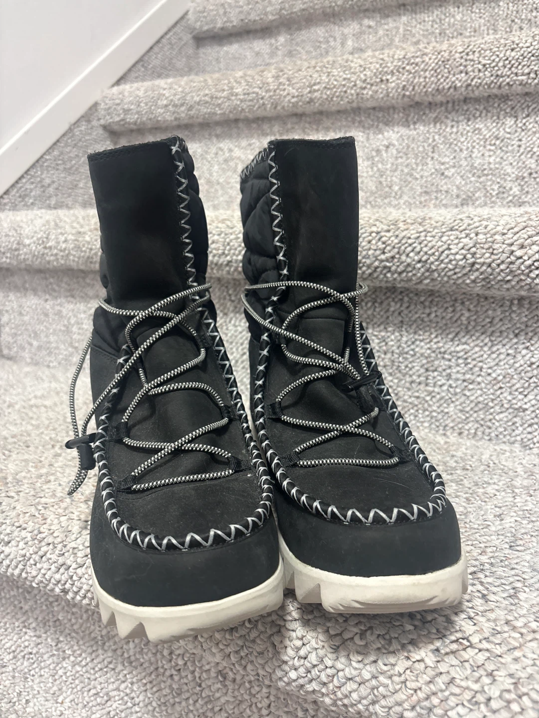 The North Face Black Winter Boots - photo 2