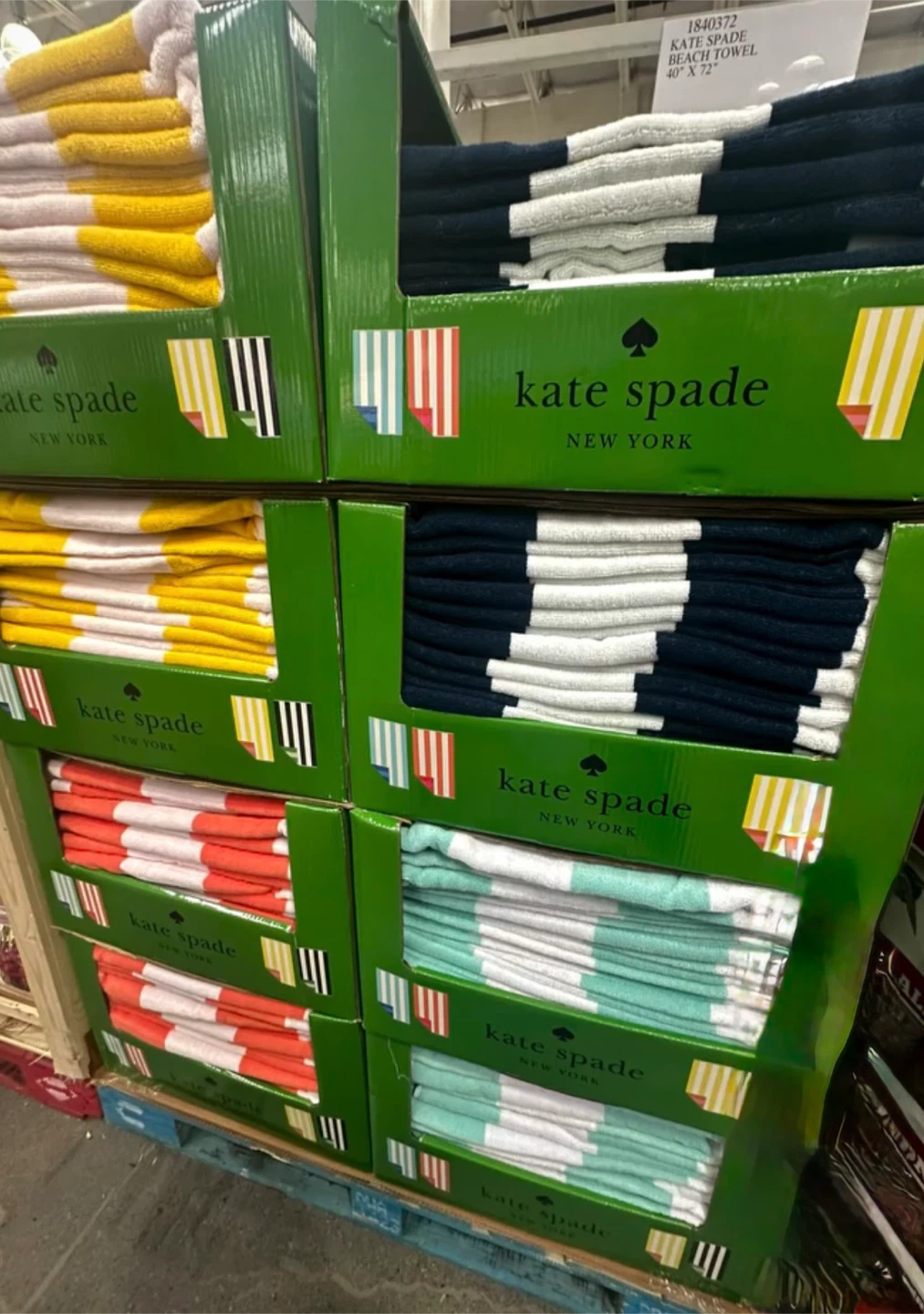 Kate Spade New York Beach Towel - photo 2