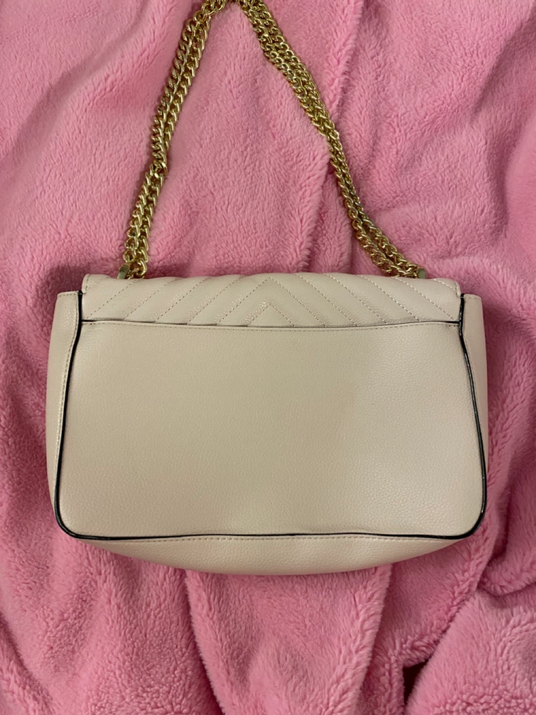 Pink Victoria's Secret Chain Shoulder Bag - photo 3