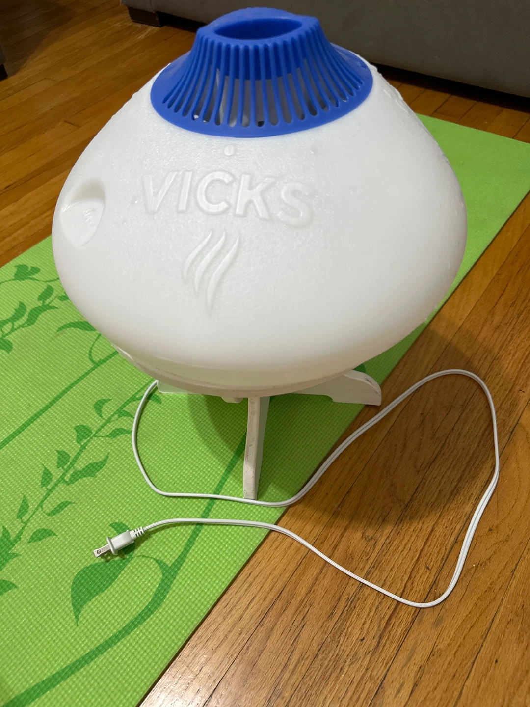Vicks Warm Steam Vaporizer Humidifier