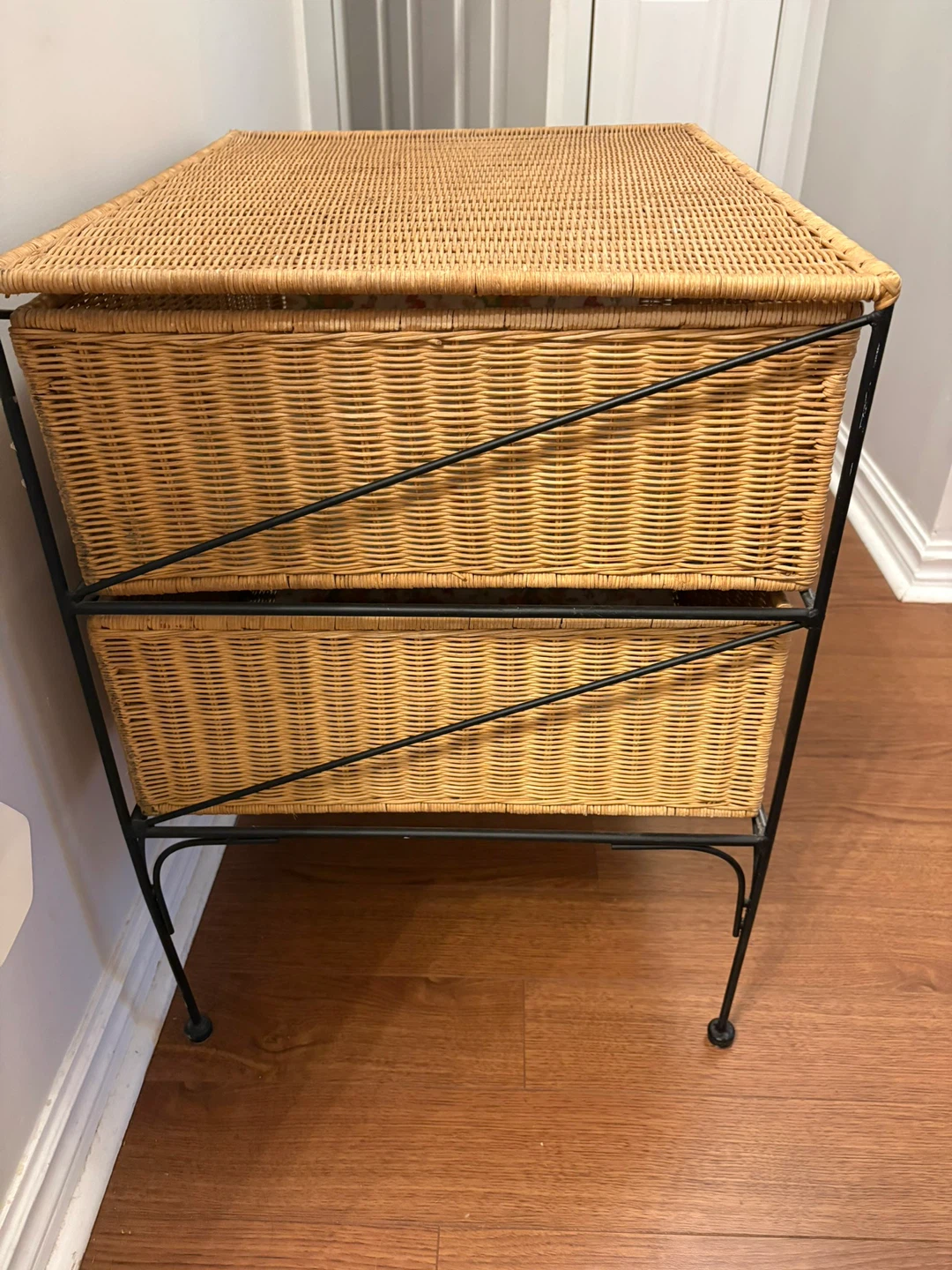 Wicker 2 drawer dresser - photo 2