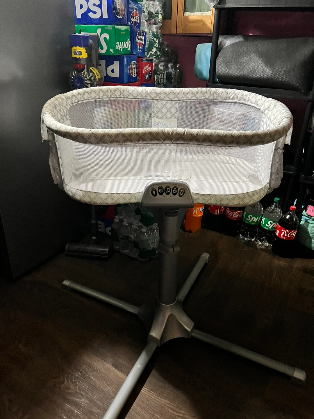 Halo BassiNest Swivel Sleeper