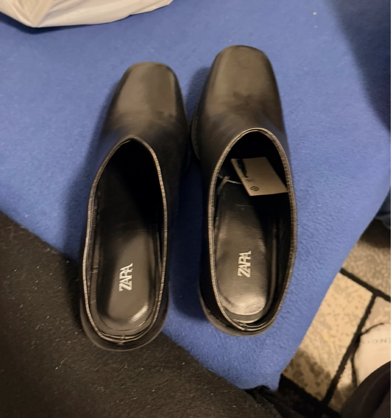 Zara Black Leather Mules - Size 6 - photo 2