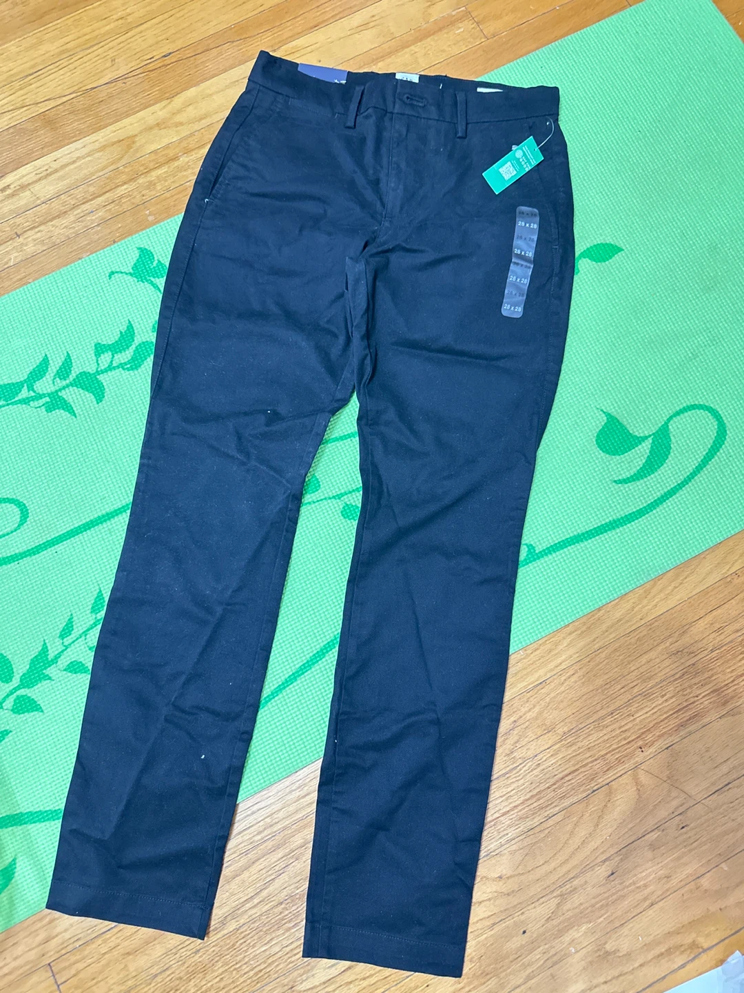 GAP Essential Khaki Pants (skinny-deep black)