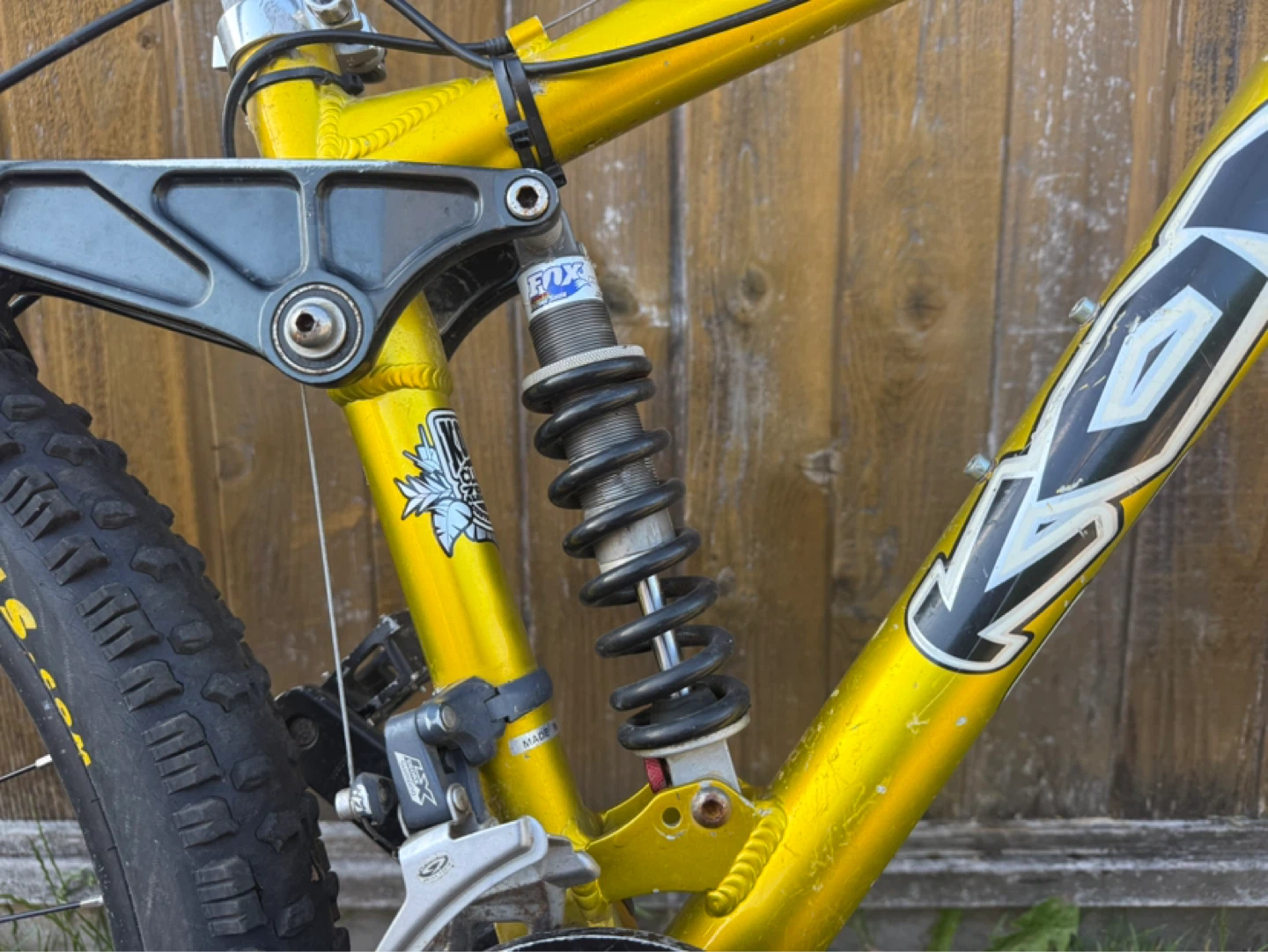 Kona Stinky Downhill Mountain Bike - photo 3