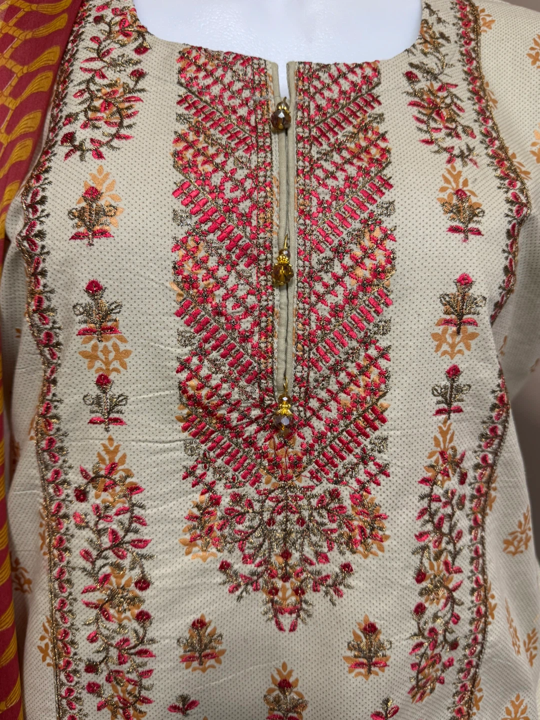 Pakistani cotton embroidered dress - photo 4