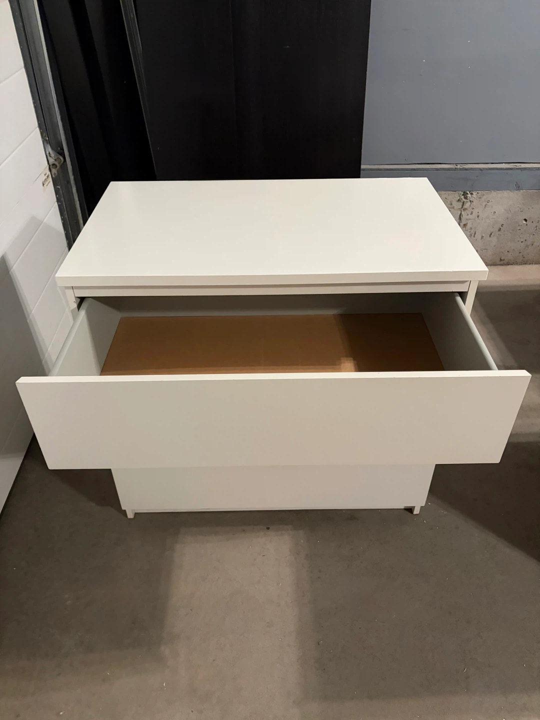 IKEA MALM dresser 3 drawers - photo 2