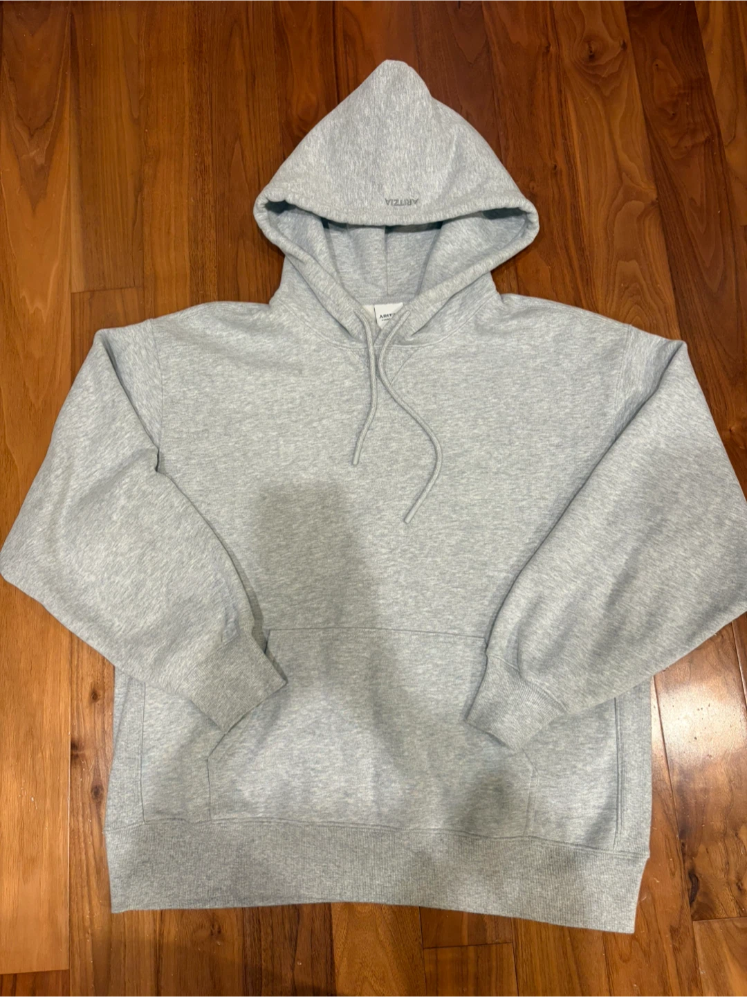 ARITZIA Grey Fleece Hoodie