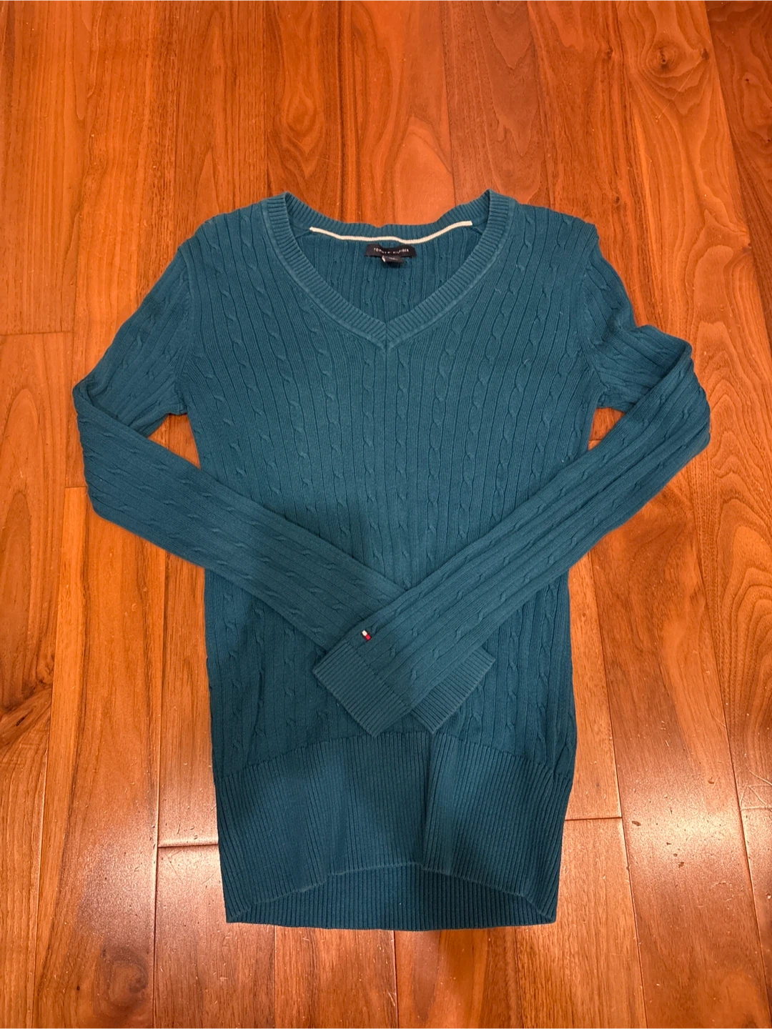 Vintage Tommy Hilfiger Teal Cable Knit V-Neck Sweater