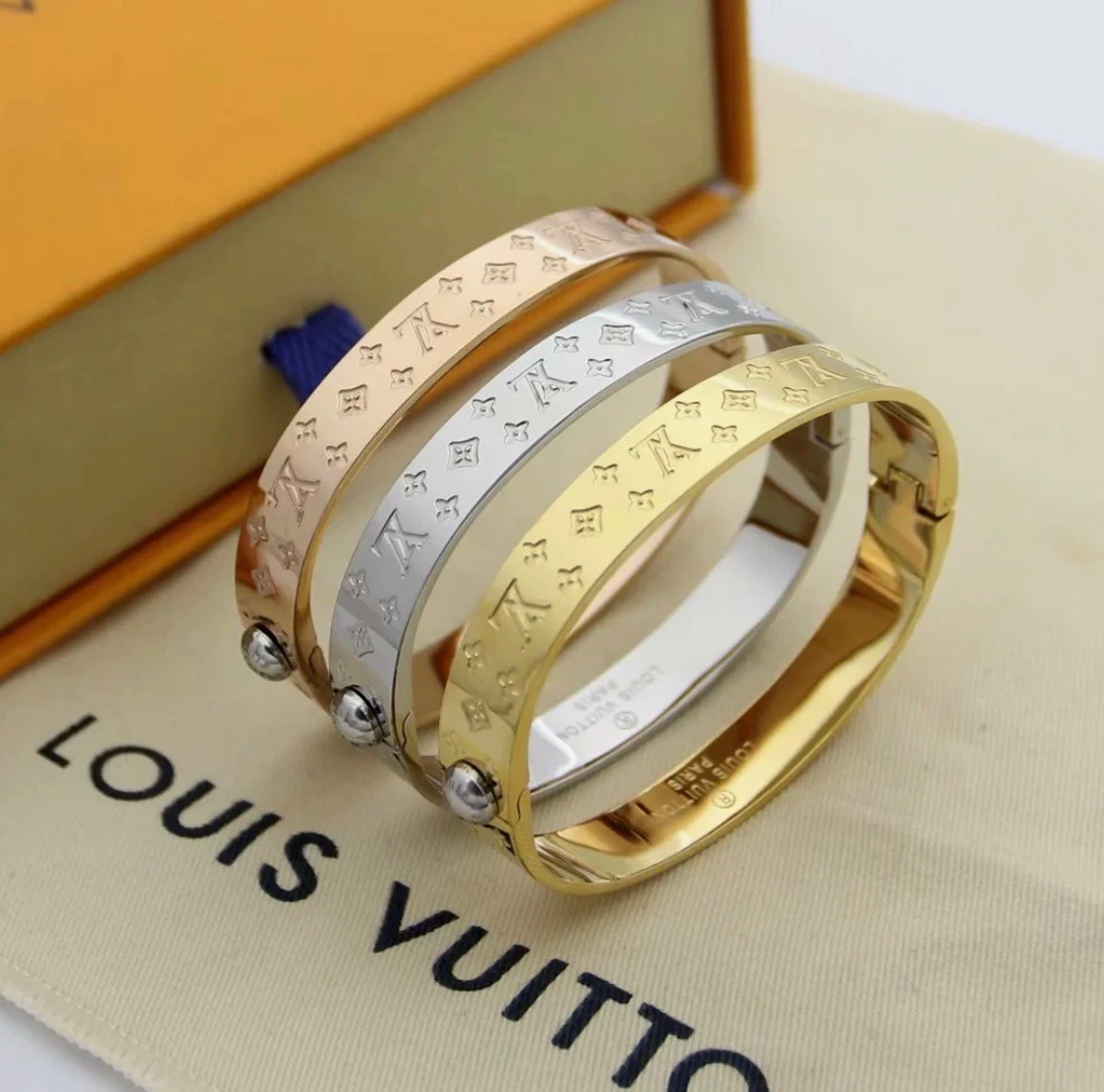 Louis Vuitton Bangle 💕