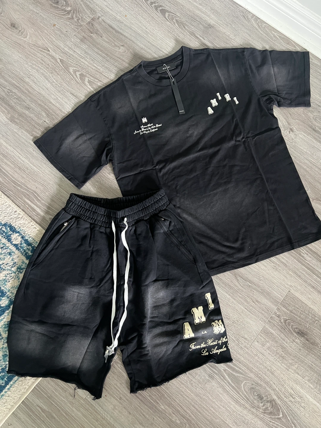 SELLING ENTIRE HAUL FOR RESELLERS! - photo 4