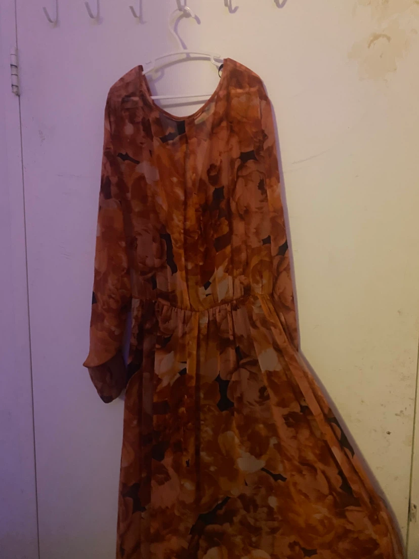 Floral Maxi Dress Size 8 - photo 2