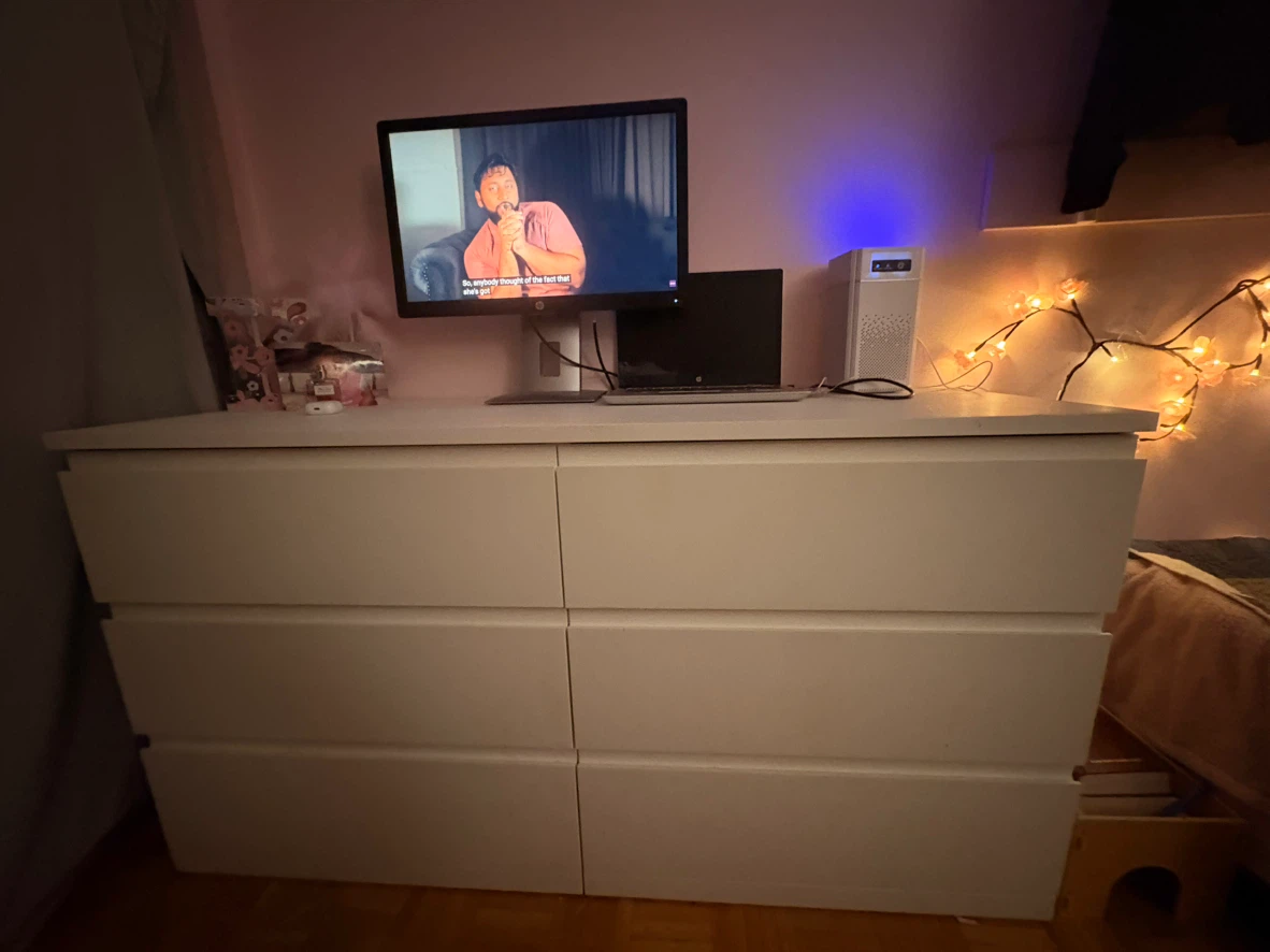 White 6-Drawer Dresser