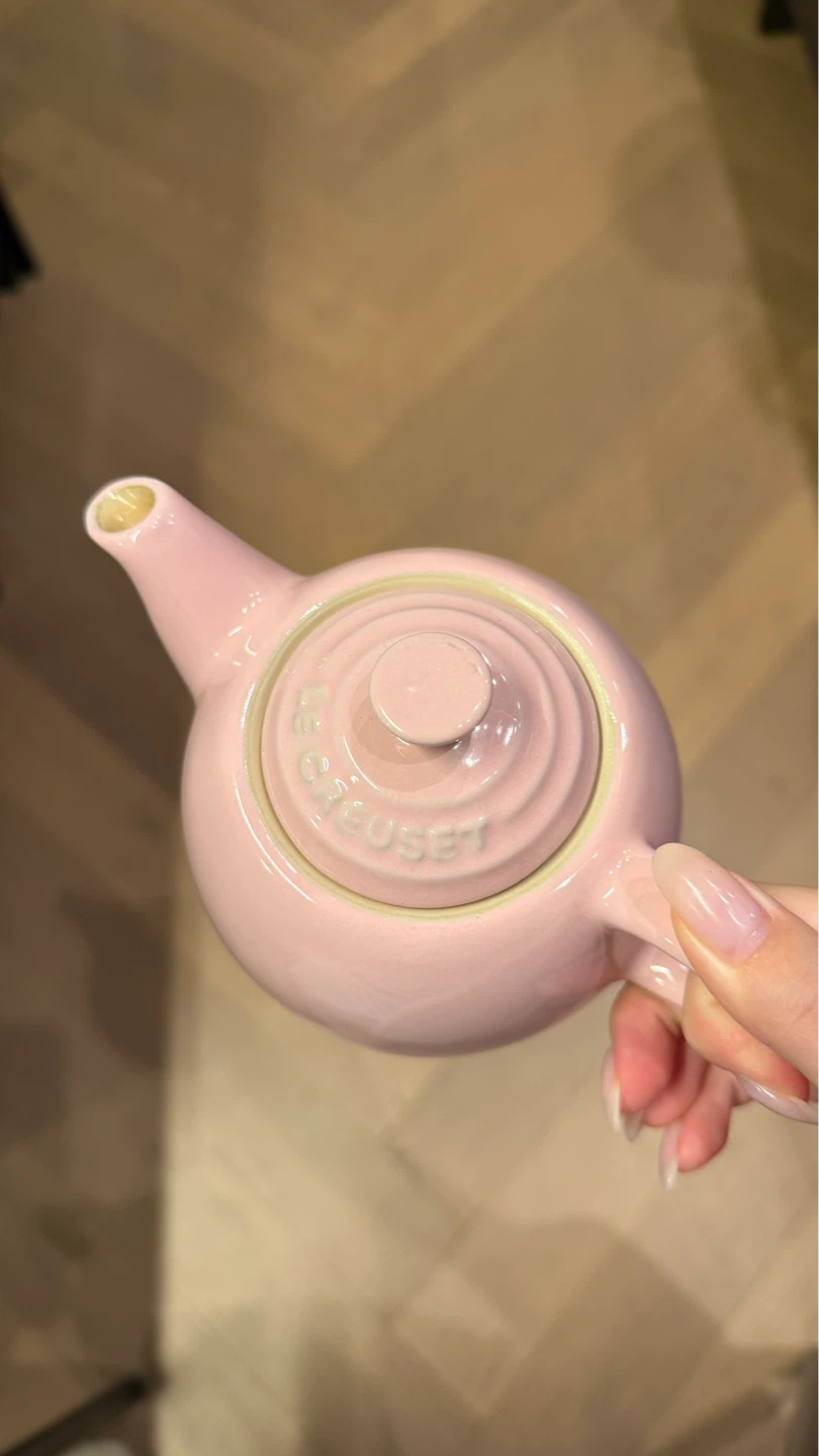 Le Creuset Pink Teapot - photo 3