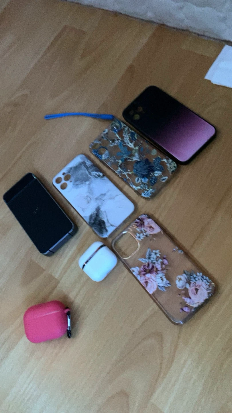 iPhone 11 Pro case, AirPods