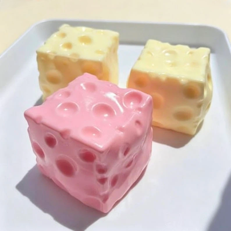 Squeezeluck Cheese Squishy (Vaseline-like texture, non rebound!)