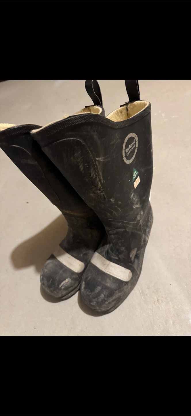 AirBoss Defense safety Rubber Boots