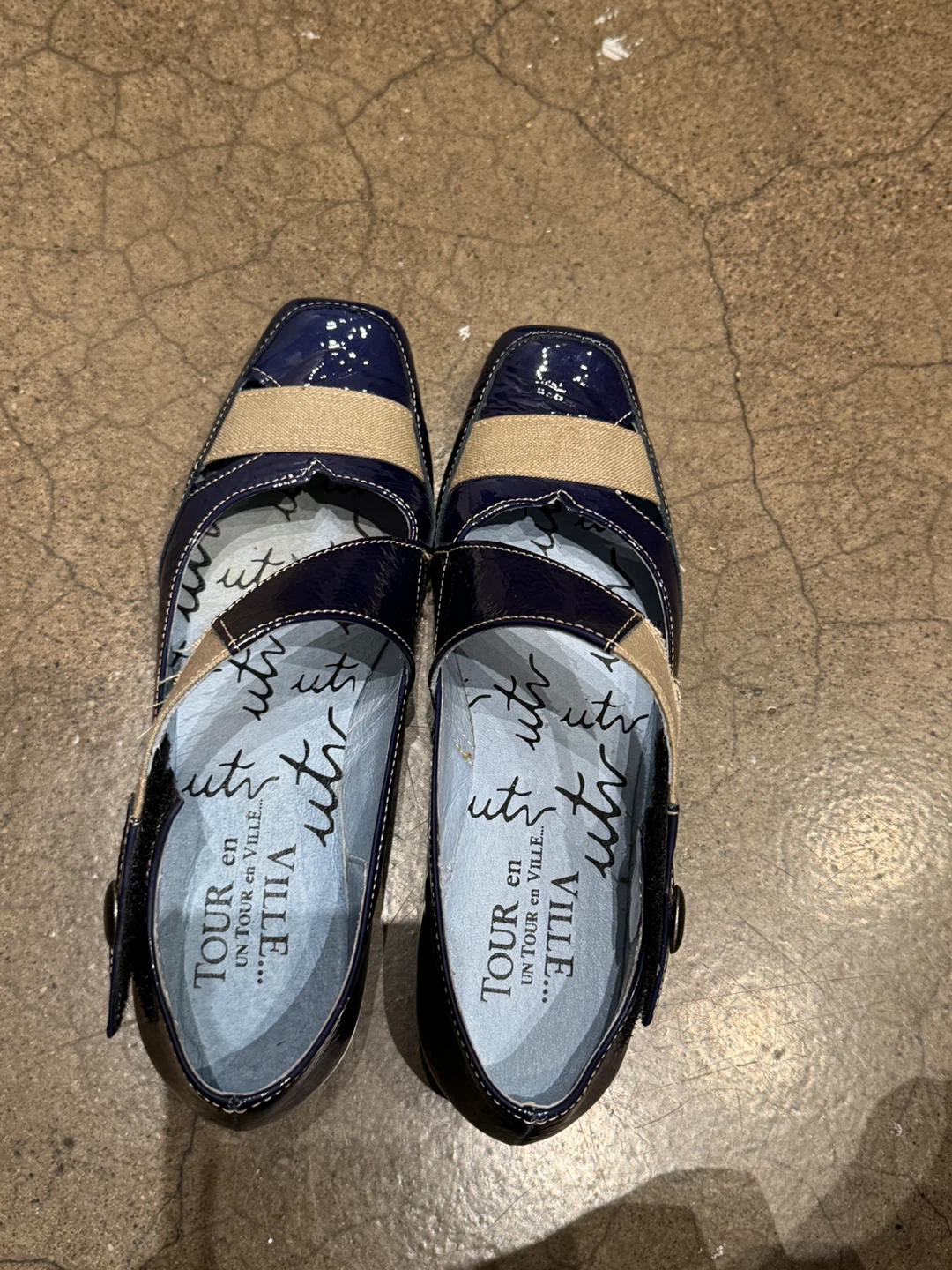 Tour en Ville Navy Patent Mary Jane Flats - photo 2