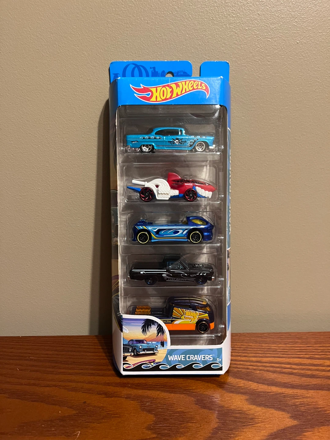 HOT WHEELS (2019) WAVE CRAVERS 5 PACK (1:64 Scale diecast)