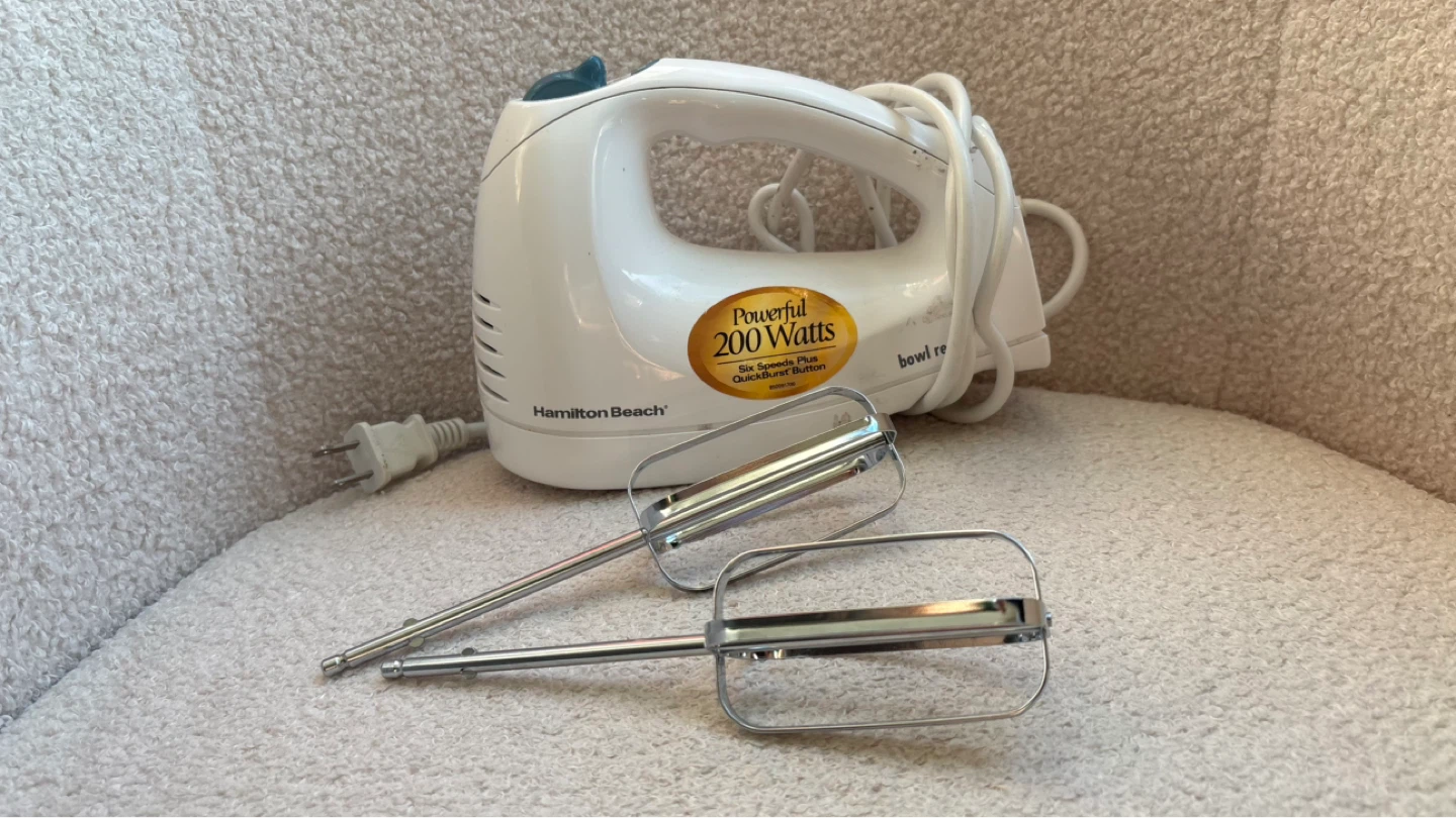 Hamilton Beach Hand Mixer