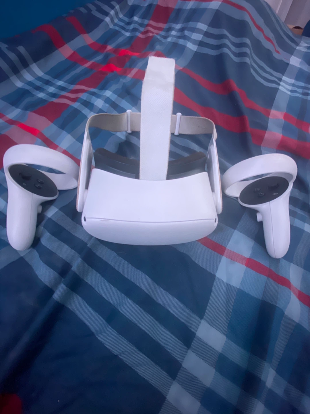 Oculus Quest 2 VR Headset