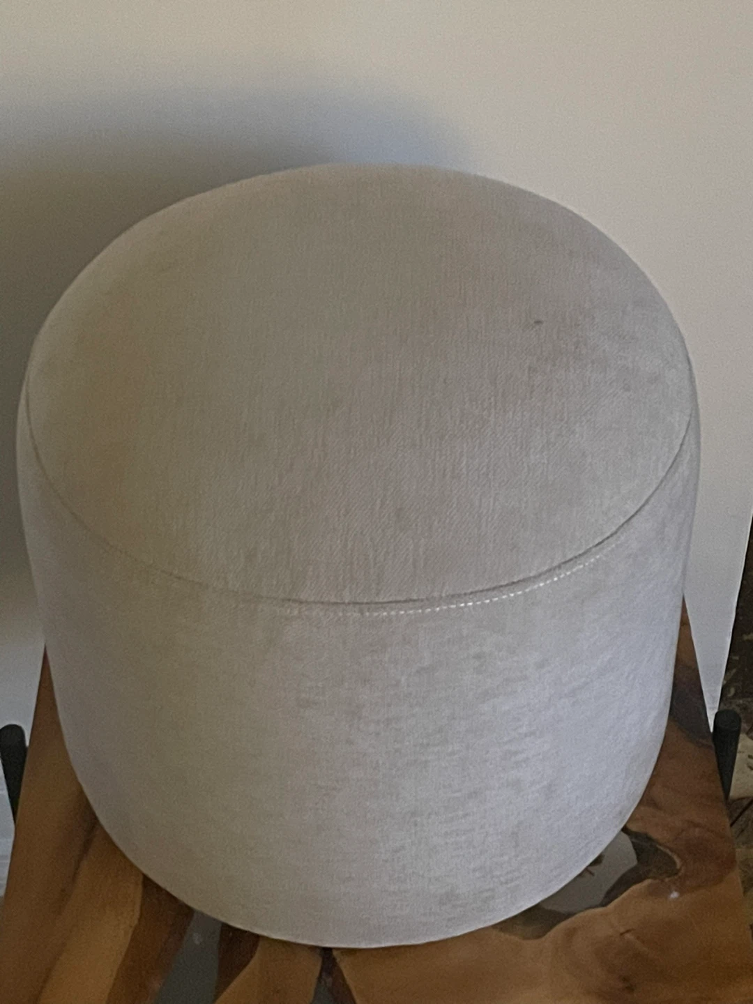 Round Upholstered Storage Ottoman - photo 2