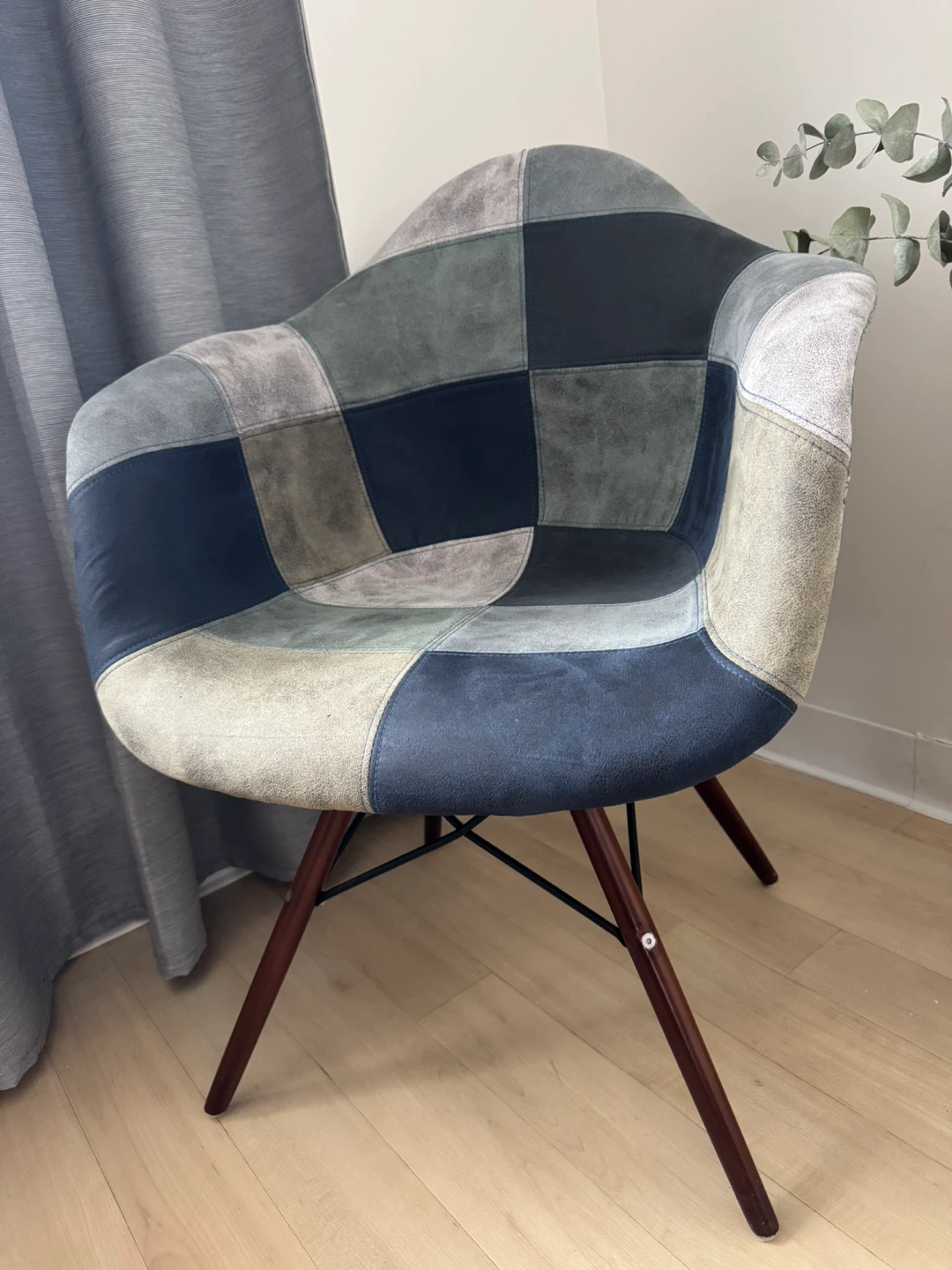 Patchwork Accent Chair / Mid-Century Style Chair - photo 2