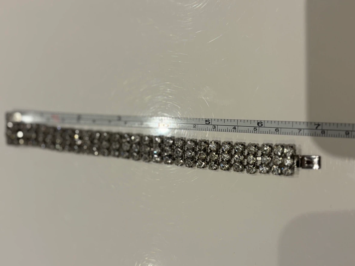 Quality Vintage clear rhinestone on silver tone chain bracelet - photo 5