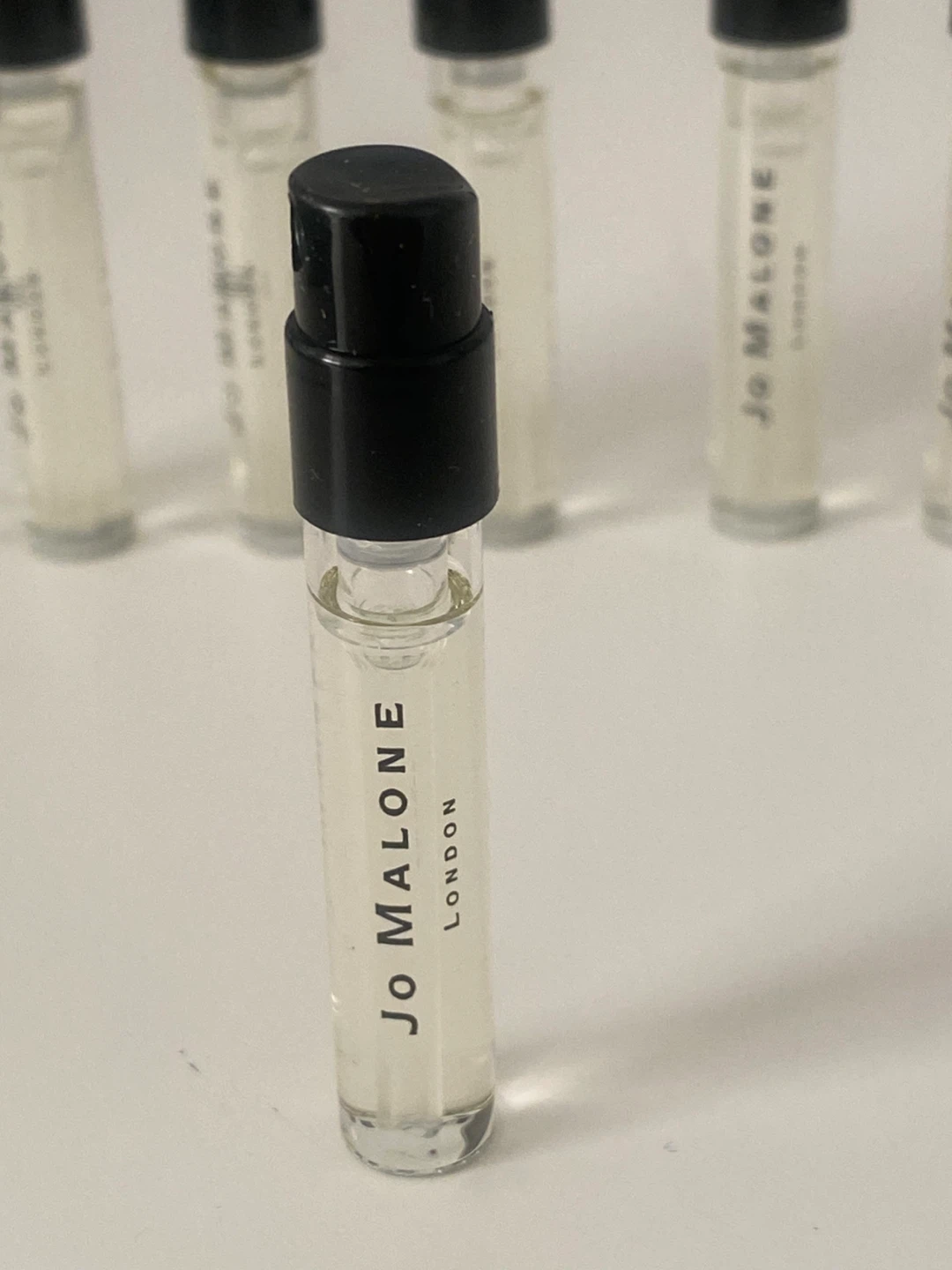 Jo Malone London Perfume Sample Vials (Set of 7) - photo 2