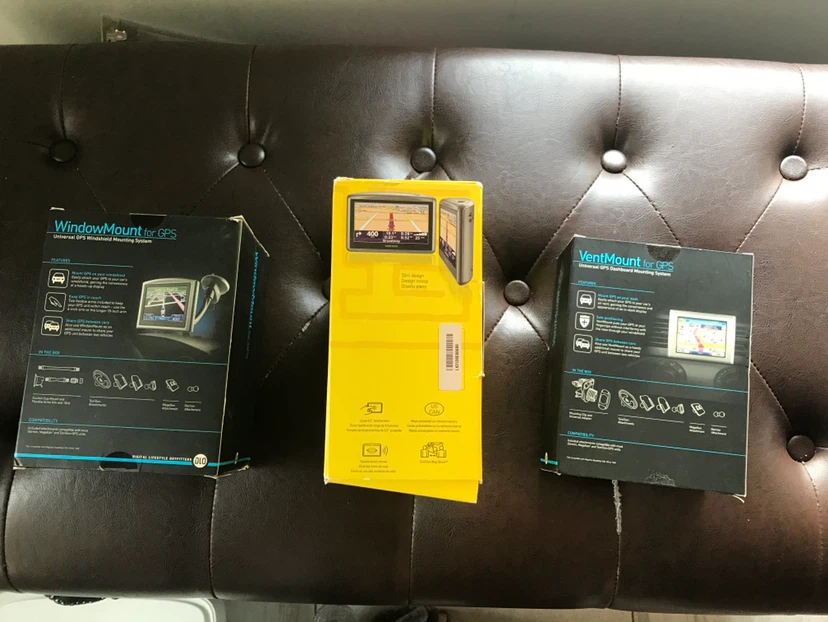 TomTom ONE XL S GPS & Mounts - photo 2