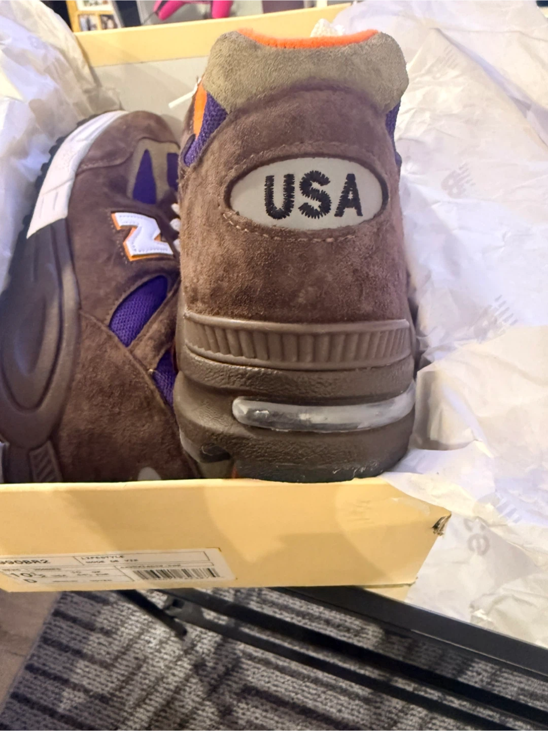 New Balance M990BR2 Sneakers Size 10.5 - photo 4