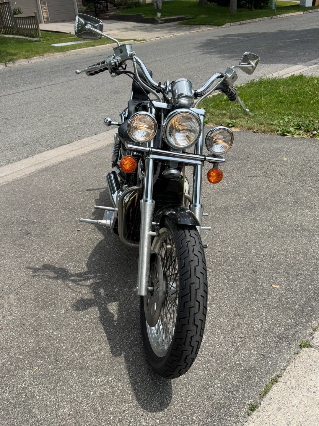 Suzuki Intruder VS 800cc