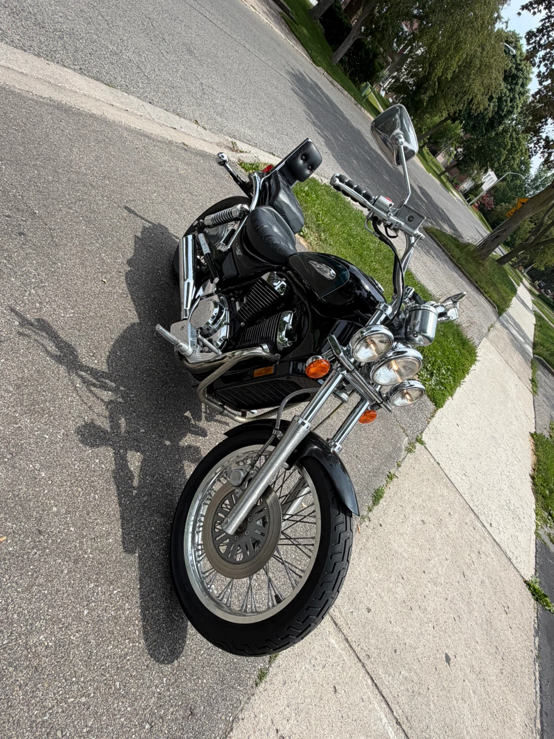 Suzuki Intruder VS 800cc - photo 2