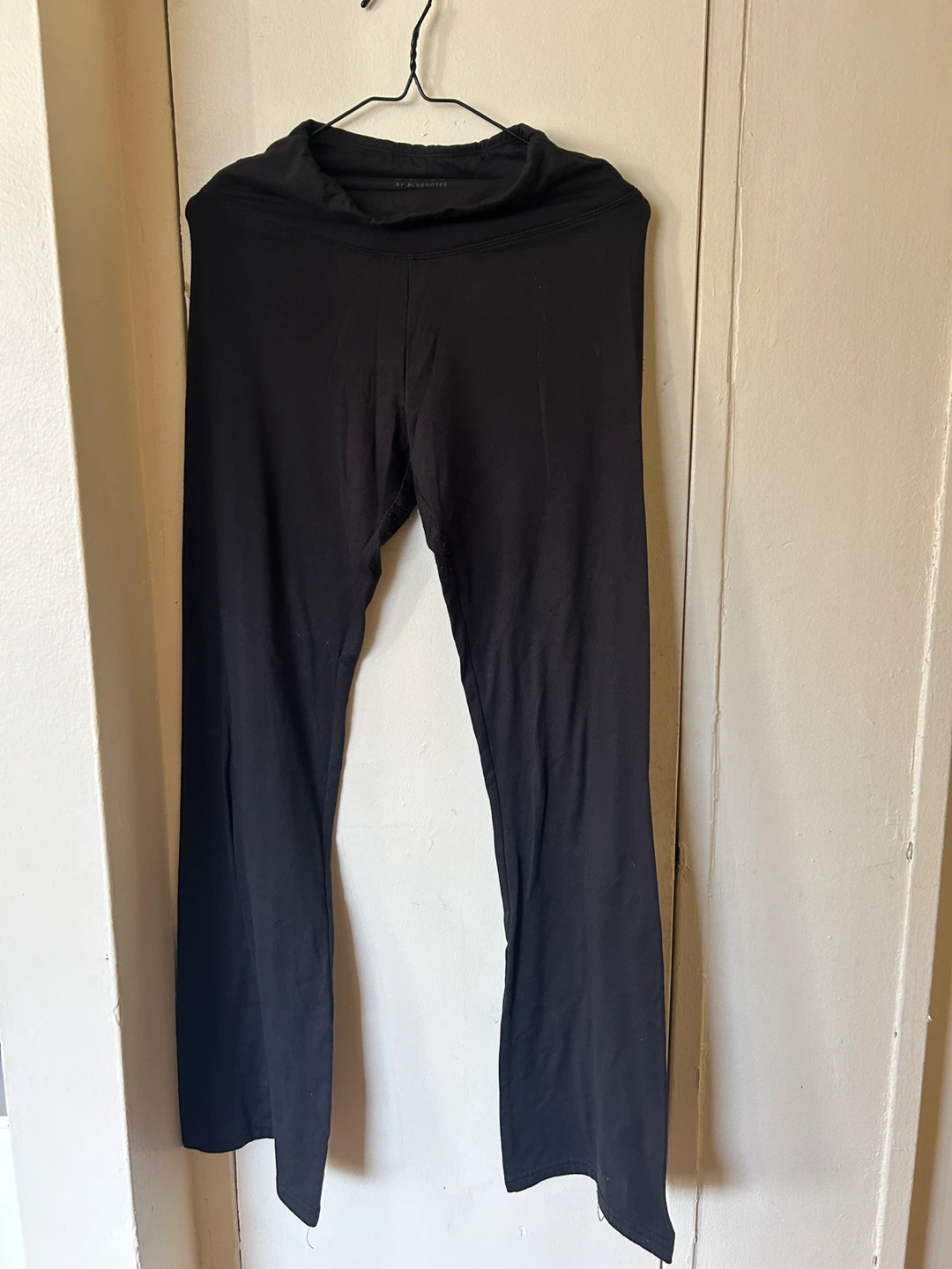 Unplug by Bluenotes Black Yoga Pants Size M