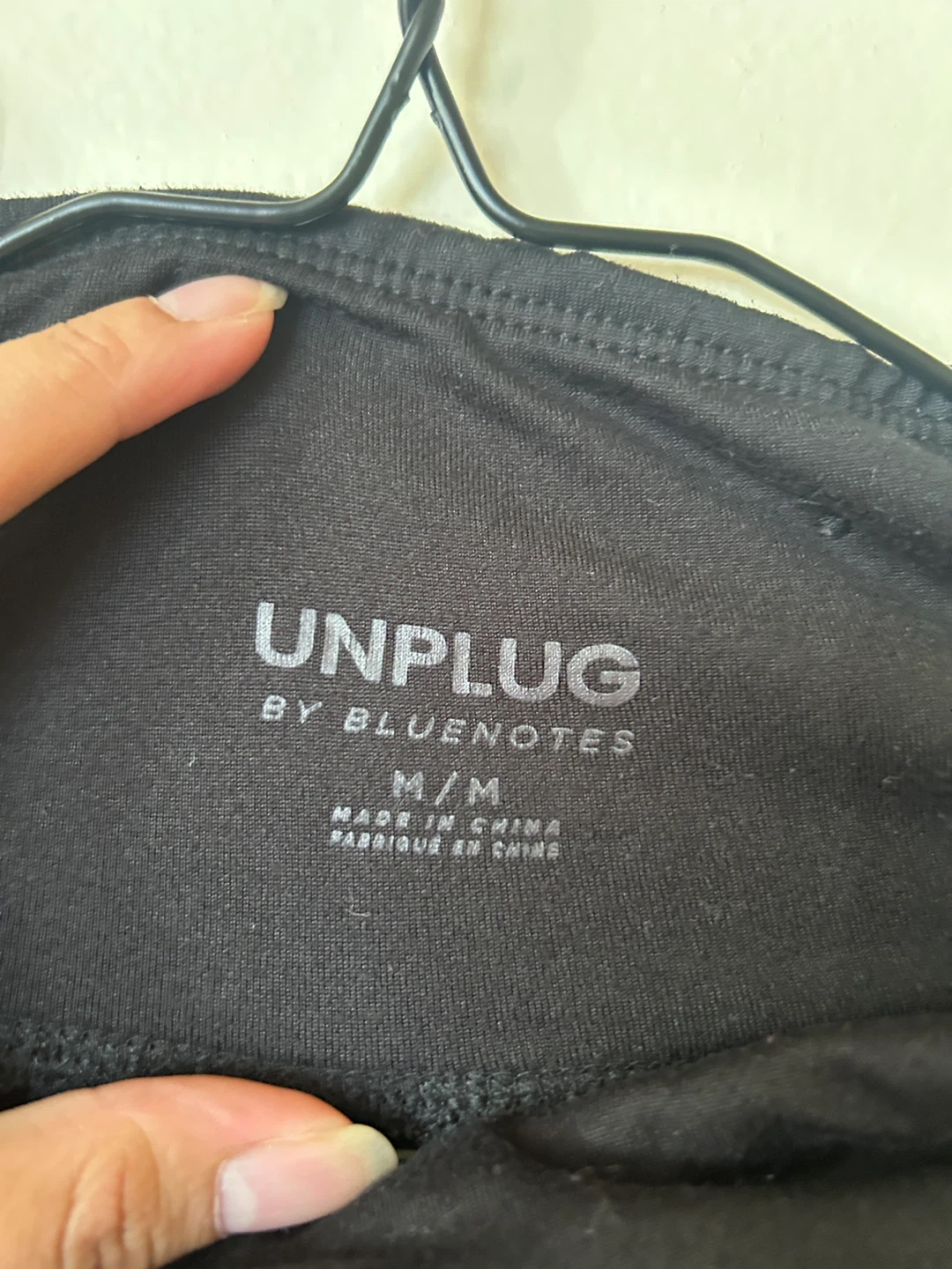 Unplug by Bluenotes Black Yoga Pants Size M - photo 2