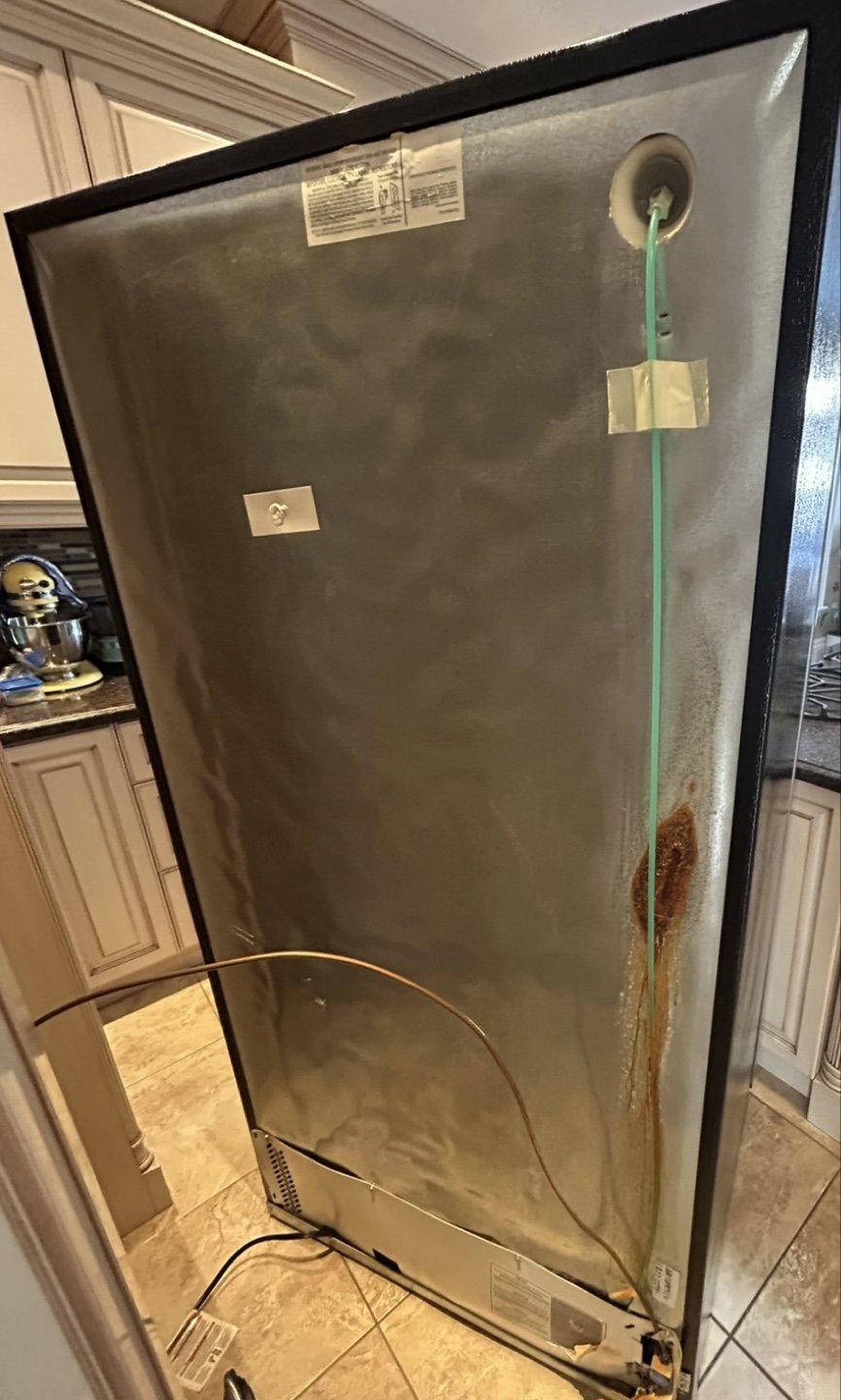 Frigidaire Side-by-Side Refrigerator-Freezer - photo 3