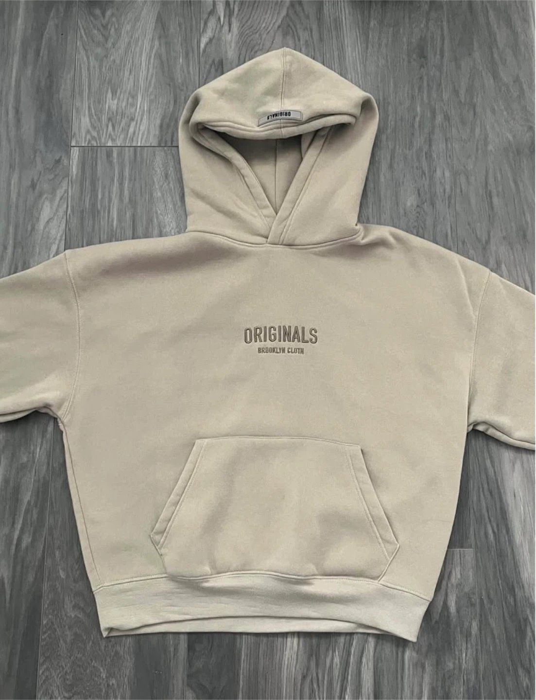 5 Women’s Hoodies - photo 3