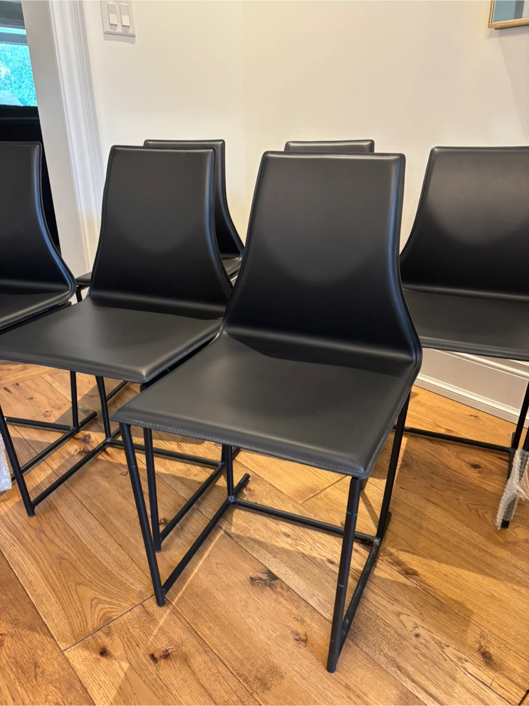6 NEW LEATHER DINING CHAIRS MADE IN ITALY
