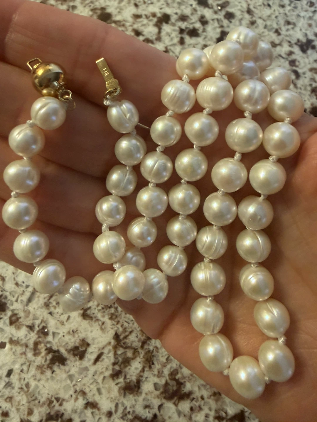 New 14k gold real pearl necklace (retail $550)