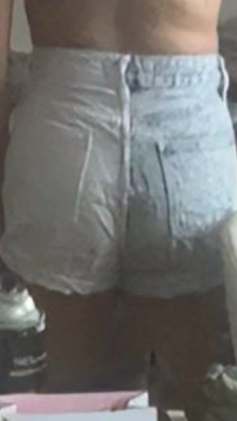 Two-Tone Denim Shorts - photo 3