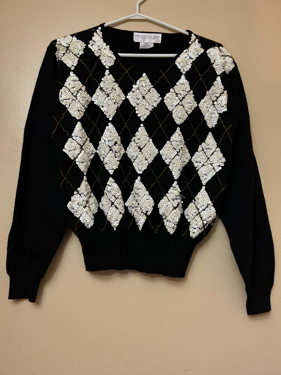 Principles White Sequin Diamond Print Vintage Black Sweater - photo 5