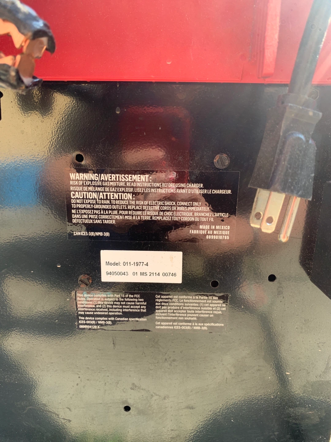 Motomaster Classic Series Battery Charger - photo 3