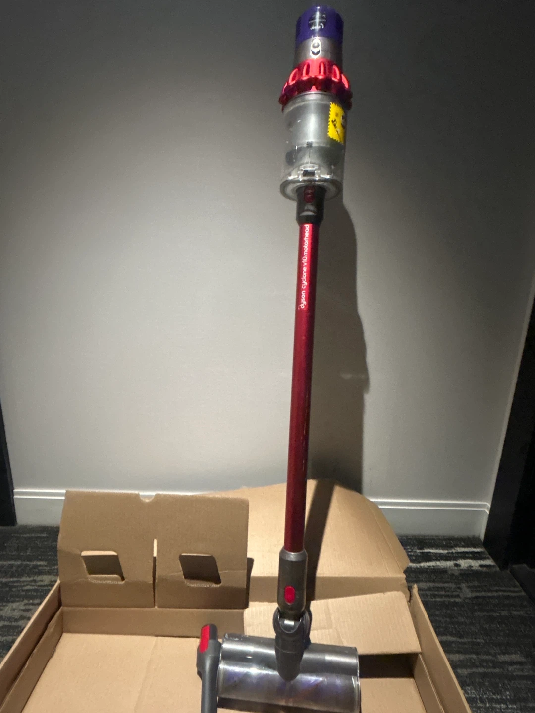 Dyson Cyclone V10 Motorhead Vacuum - photo 2