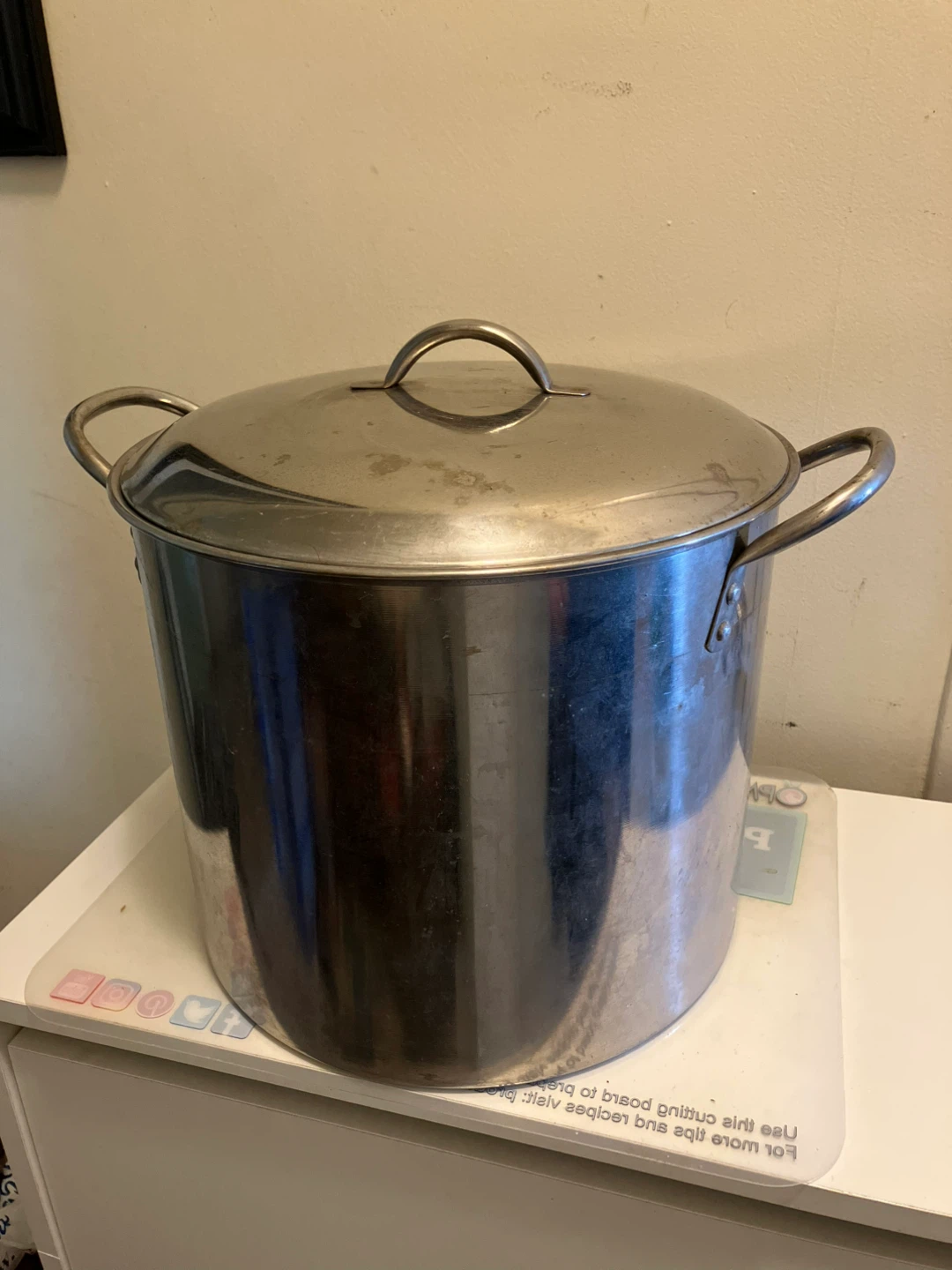Large Stainless Steel Stock Pot with Lid-11.5”