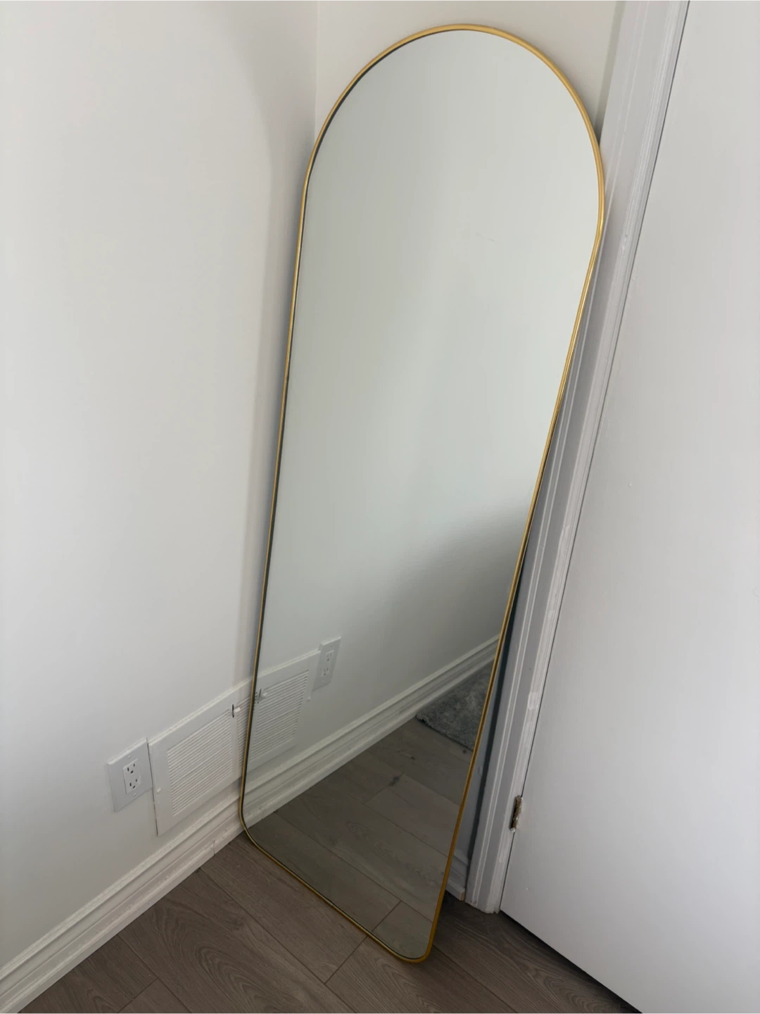 Umbra Mirror