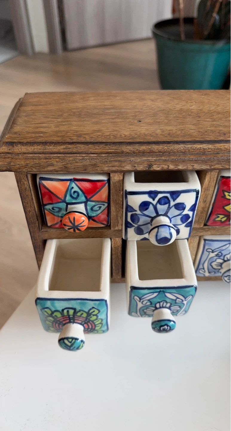 Wooden Organizer with Ceramic Drawers - photo 2